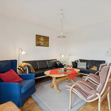 Villa På Stor Tomt Med Vacker Utsikt Nordenbro Vesteregn
